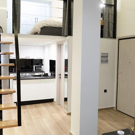 Cozyloft 2 Apartment พาทรา ภายนอก รูปภาพ