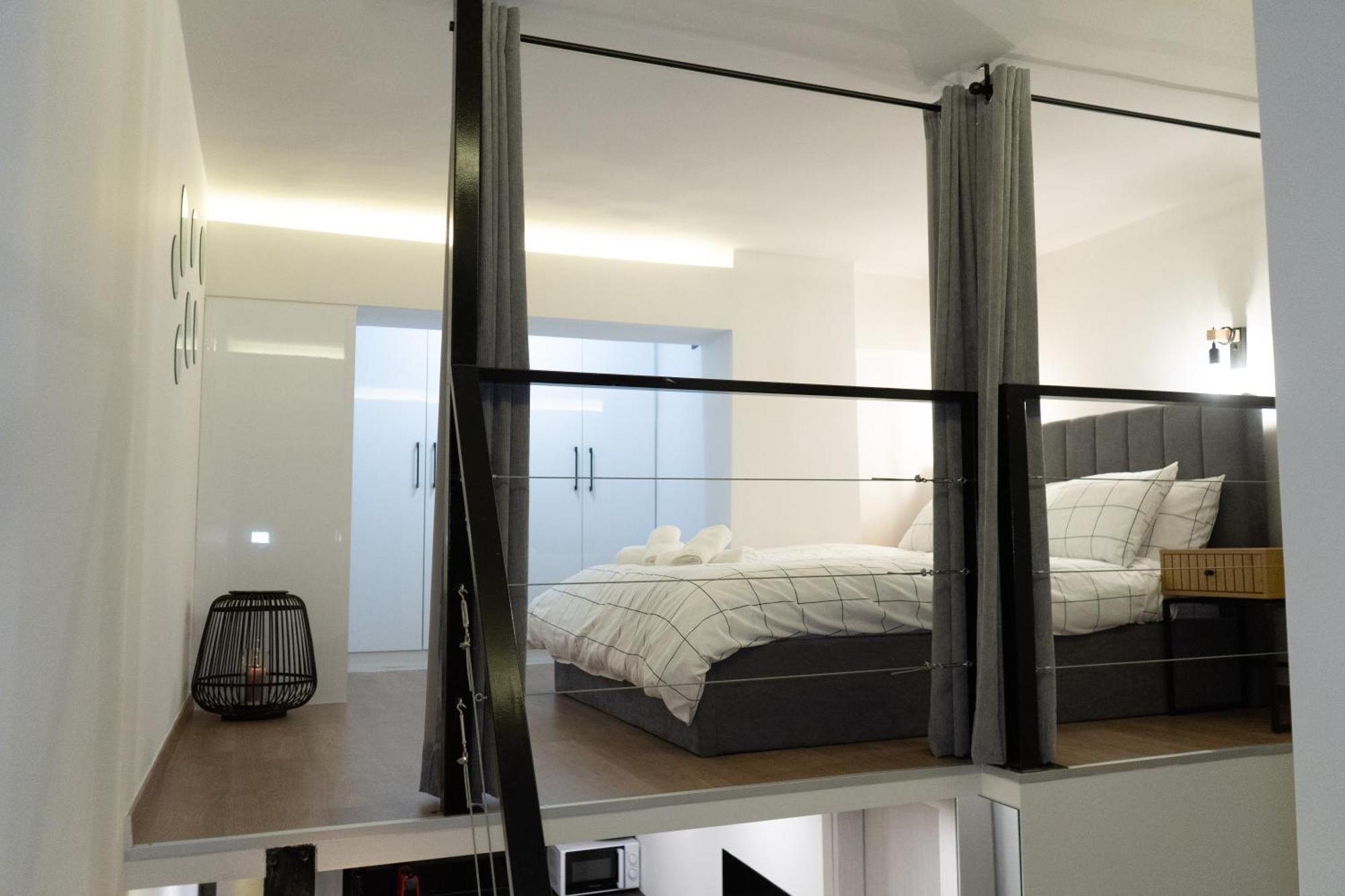 Cozyloft 2 Apartment พาทรา ภายนอก รูปภาพ